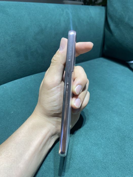 Samsung S22 Идеал