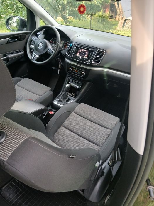 VOLKSWAGEN Sharan 2011 — imagine 4