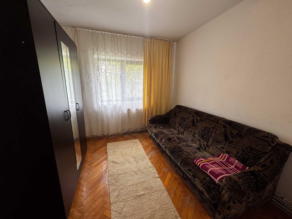 Apartament cu 3 camere de închiriat – Dej, cartier Simion Bărnuțiu, aproape de zona centrală