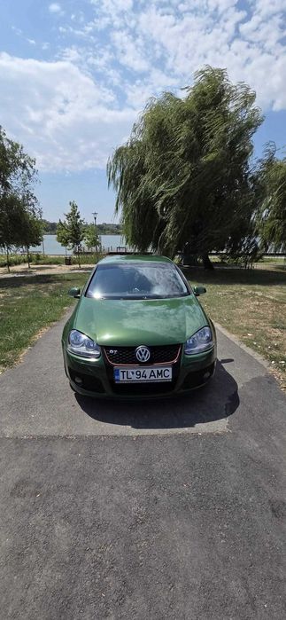 VOLKSWAGEN Golf 2004 — imagine 1