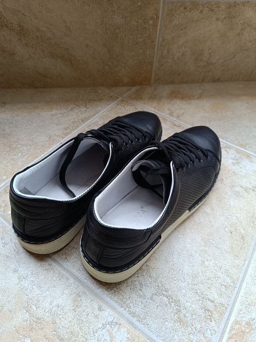 Дамски пролетно-есенни обувки