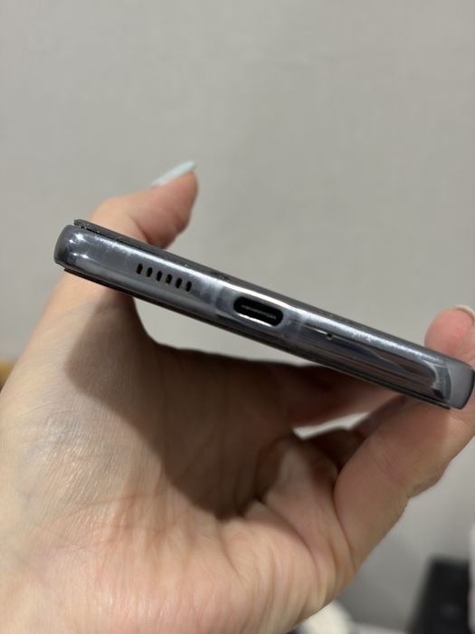 Samsung A73 5G самсунг