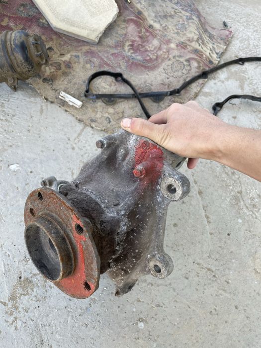 Продам запчасти на е39