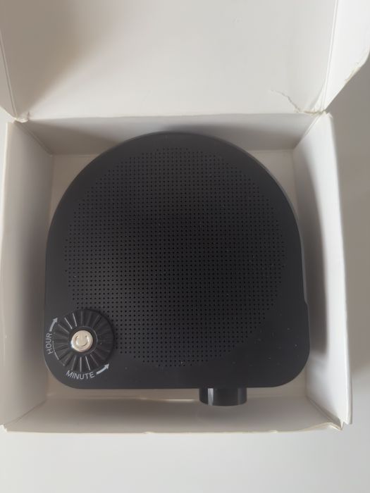 Уред за бял шум с батерии