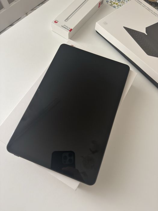 Huawei MatePad 11 Full Box + M-Pencil + Tastatură Smart