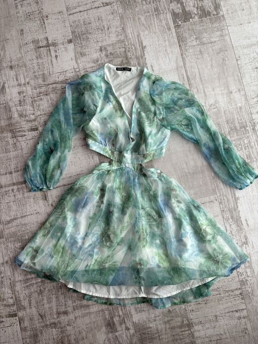 Нова рокля на цветя