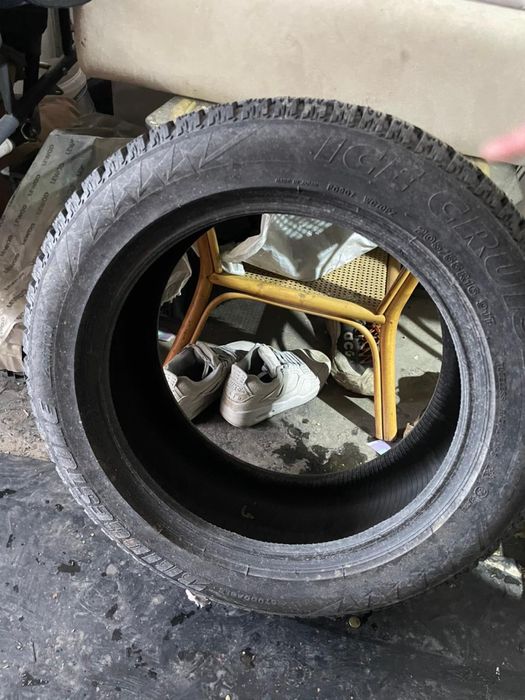 Б/у покрышка бриджстон