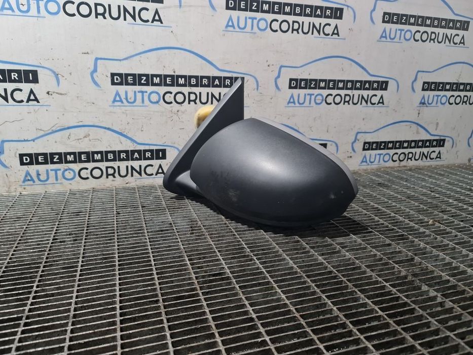 Oglinda stanga Dacia Duster II 2018 - 2021 4 Usi KNA Gris Comete (1318) Fara rabatare