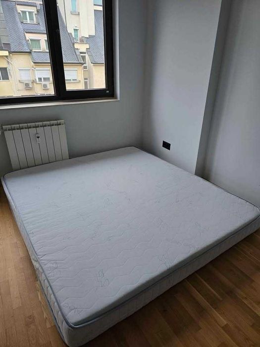 Двулицев матрак izone Memory Sleepy 180/200