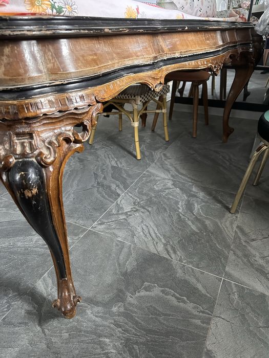 Vand masa lemn masiv veche lucrata manual