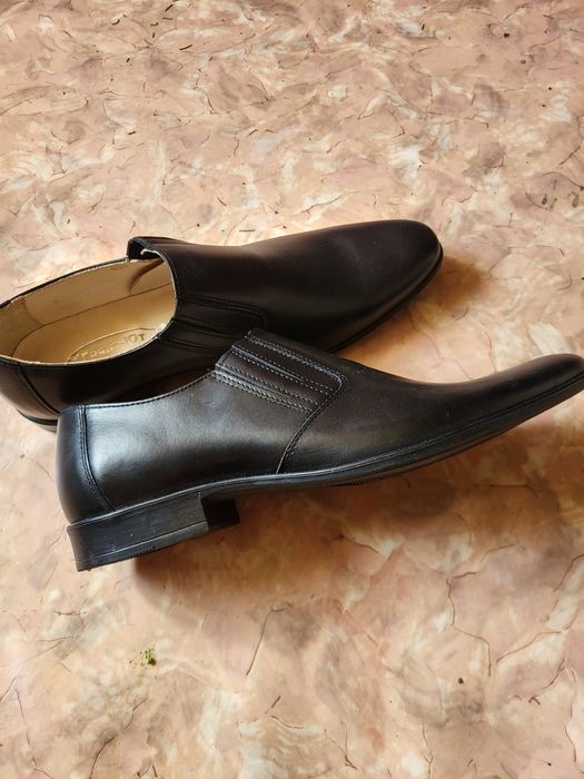 Мужские туфли 42 размер