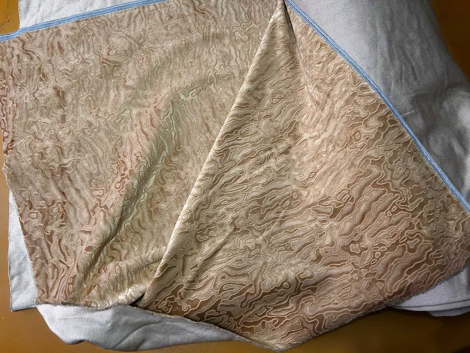 Продам ткань для перетяжки мебели