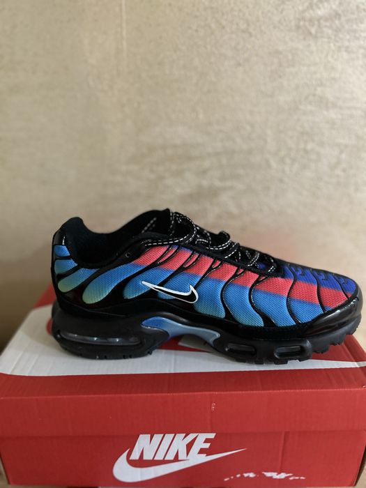 Nike TN Маратонки