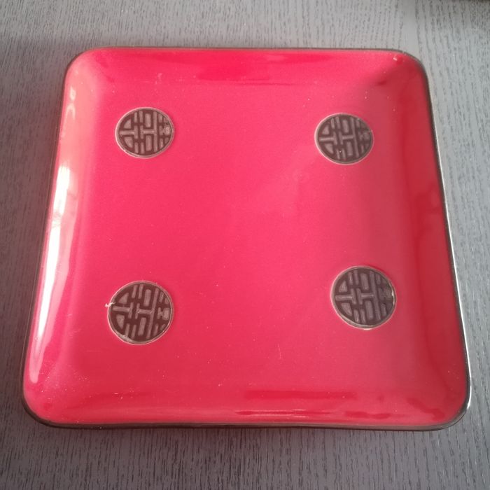 Set 2 platouri si betisoare