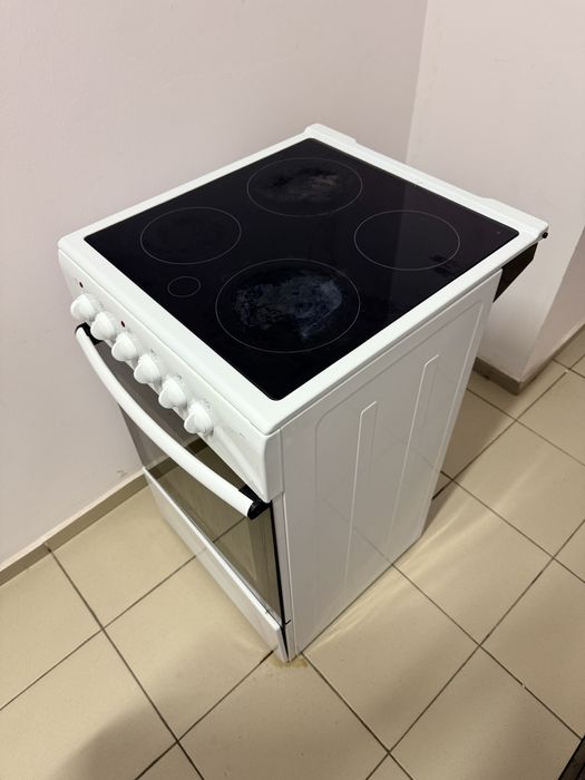 Продам плиту электрическую