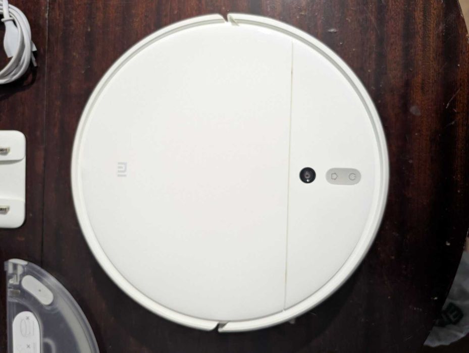 Прахосмукачка робот Xiaomi Mi Robot Vacuum-Mop (STYTJ01ZHM) + аксесоари