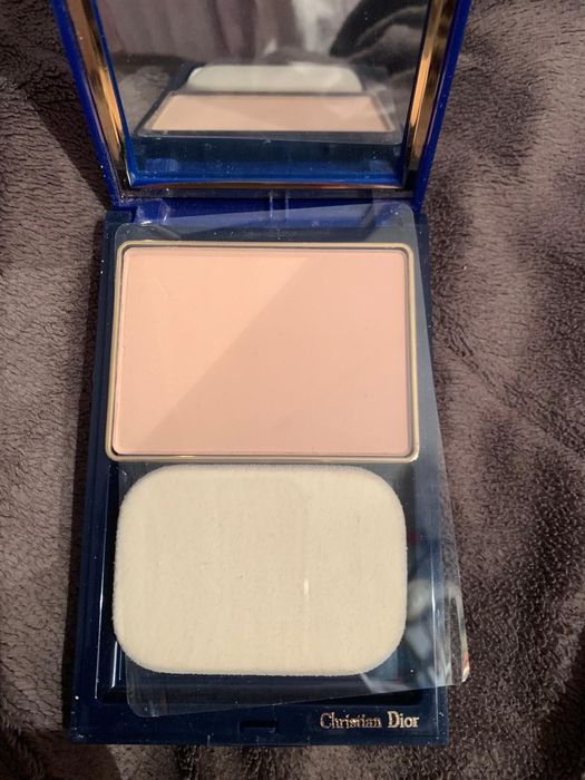 Fond de ten Christian Dior