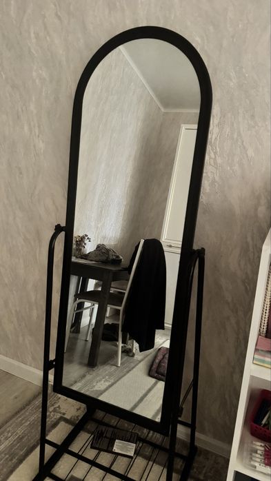 Зеркало для бутика