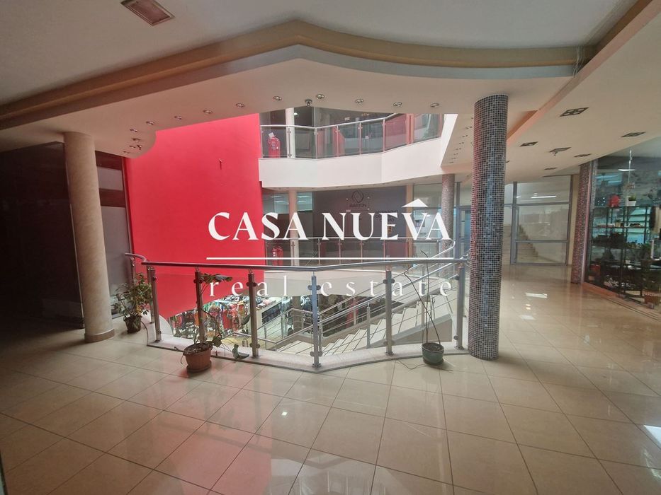 Магазин в гр. София, ж.к. Младост 1А