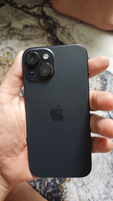 Продам iphone 15 в отличном состоянии