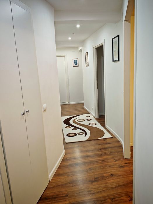 Apartament 3 camere: Disponibil Regim Hotelier