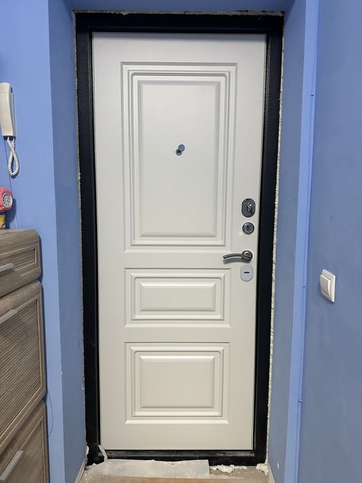 Входные, стальные двери со склада