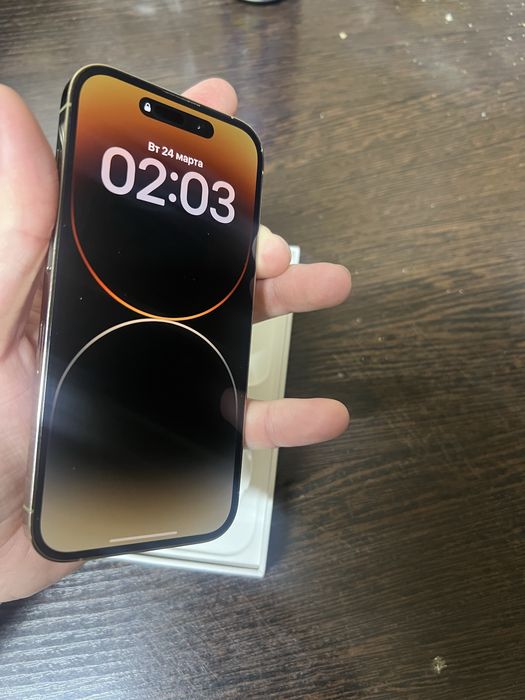 iPhone 14 про на 256 гб