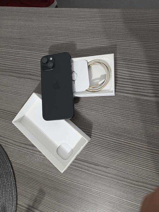 Vând iphone 15 stare perfectă!