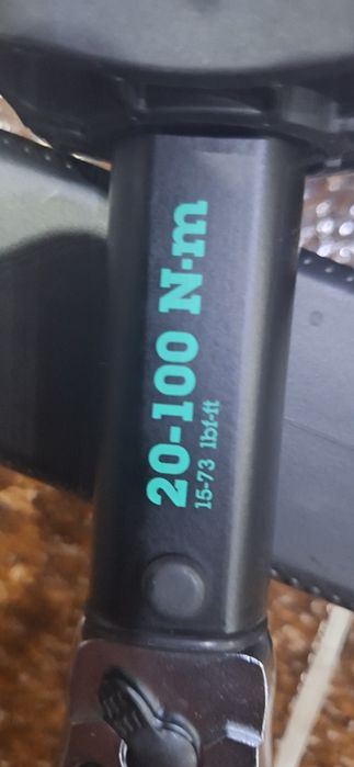 Динамометричен ключ "НОВ"