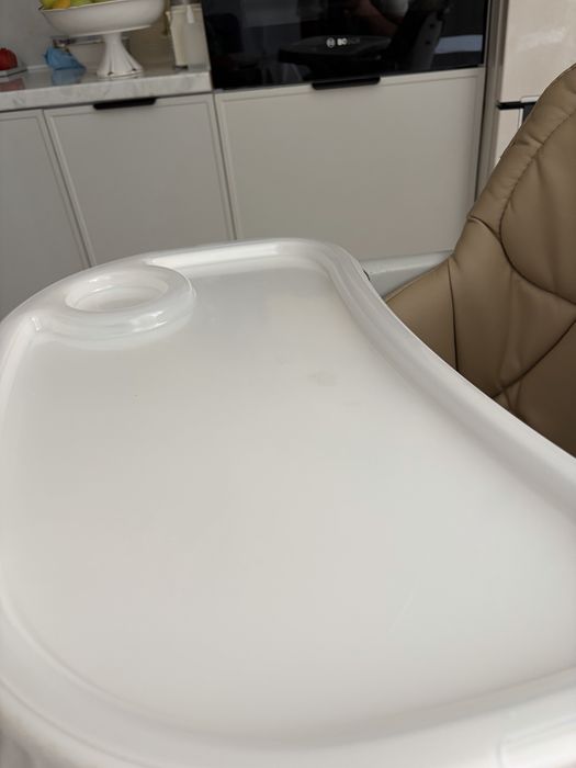 Детский стульчик для кормление Peg Perego