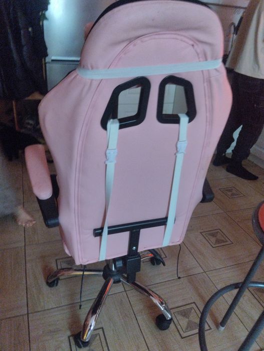 Компьютерное кресло с подсветкой