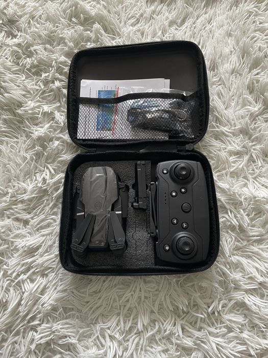 Dronă Pliabilă cu cameră +Husă CADOU