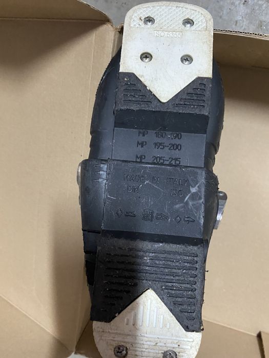 Ски обувки Roxa регулируеми за деца 28.5-34 номер