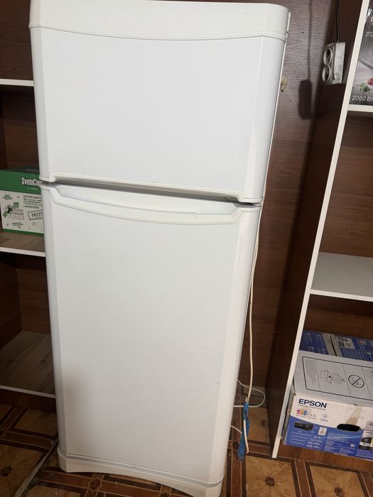 Б/У холодильник пэ