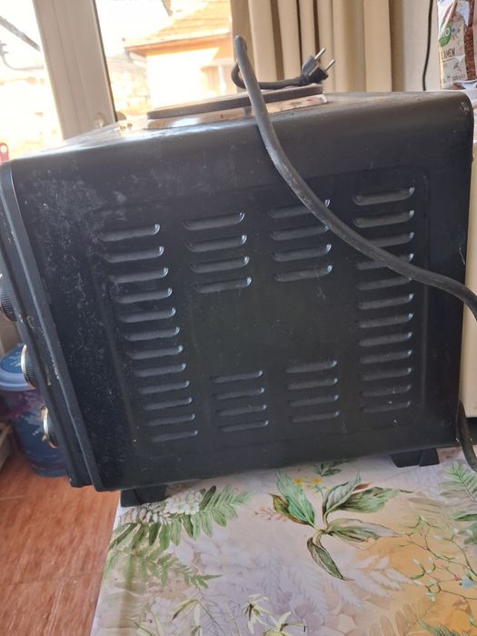 Продава се изплзвана отдавна но е работеща .