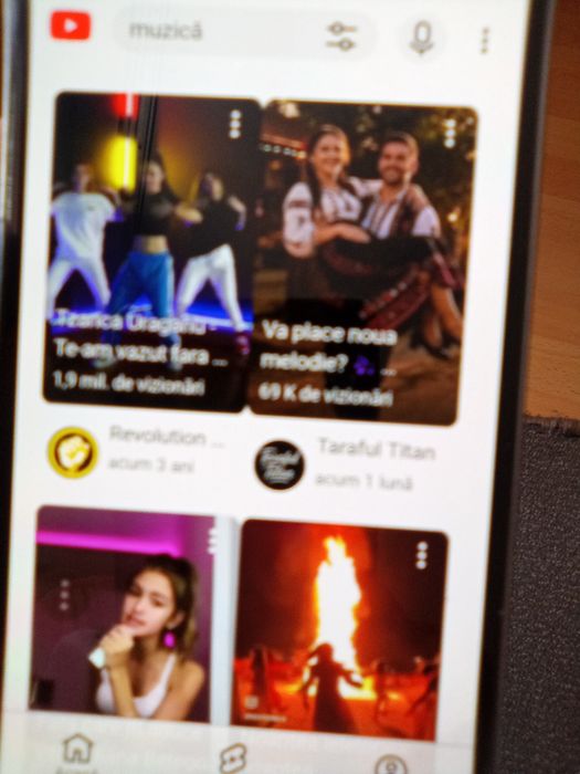 Vând Telefon  Samsung,  Super Amoled