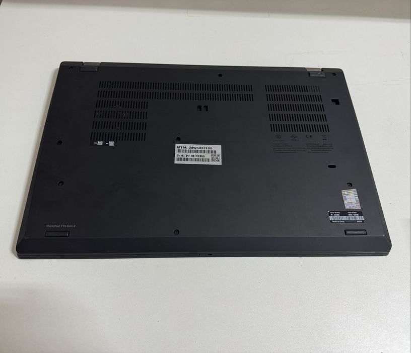 Laptop Lenovo ThinkPad T15 Gen 2 15.6” i5-1145G7 16GB RAM/256GB SSD - Garantie