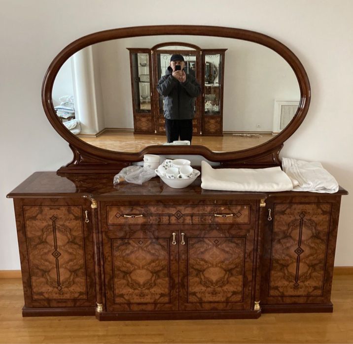 Бельгийская мебель, состояние новое