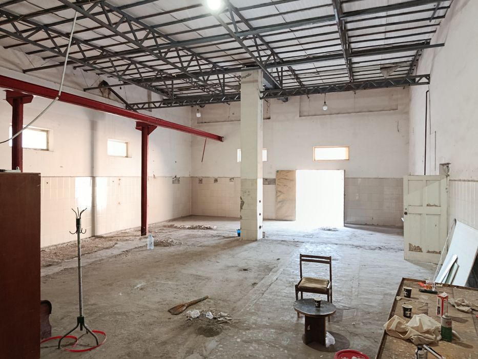 Урганч шахрида Нотурар бино сотилади