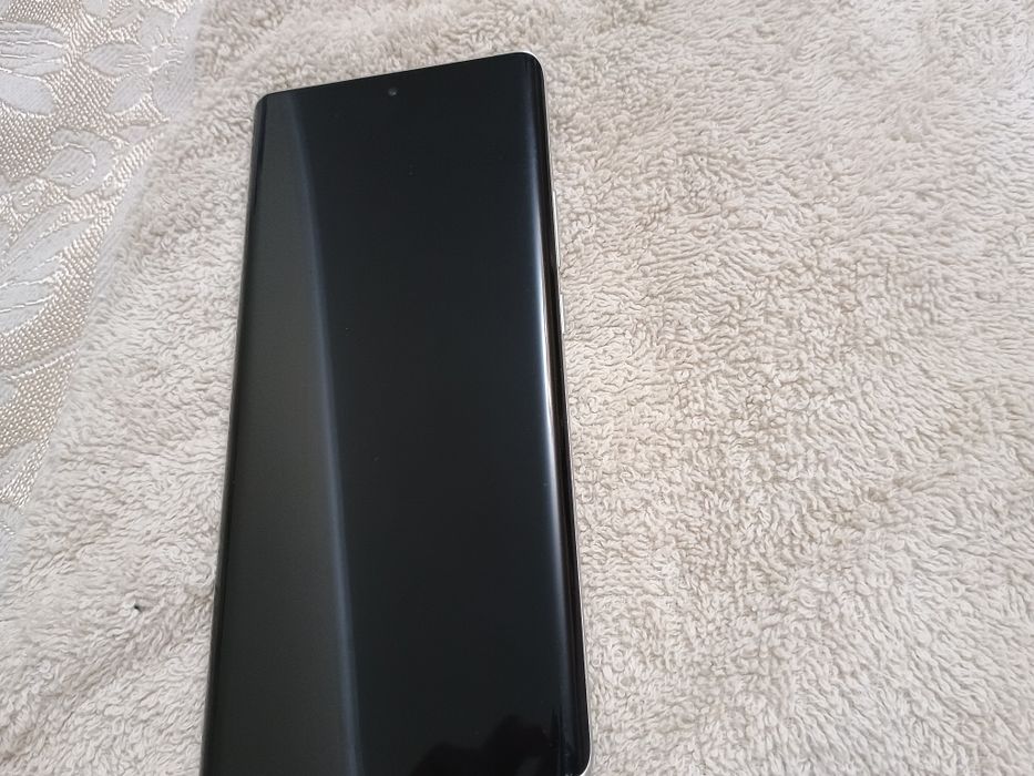 Vivo x90 256/8 с мелкими коцками