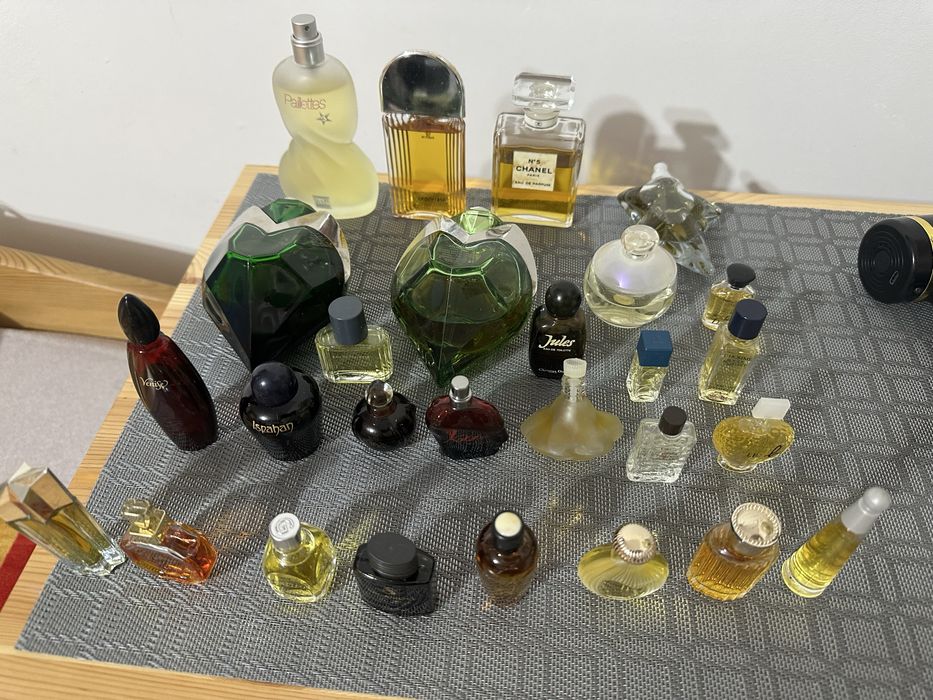 Miniaturi vechi de colectie