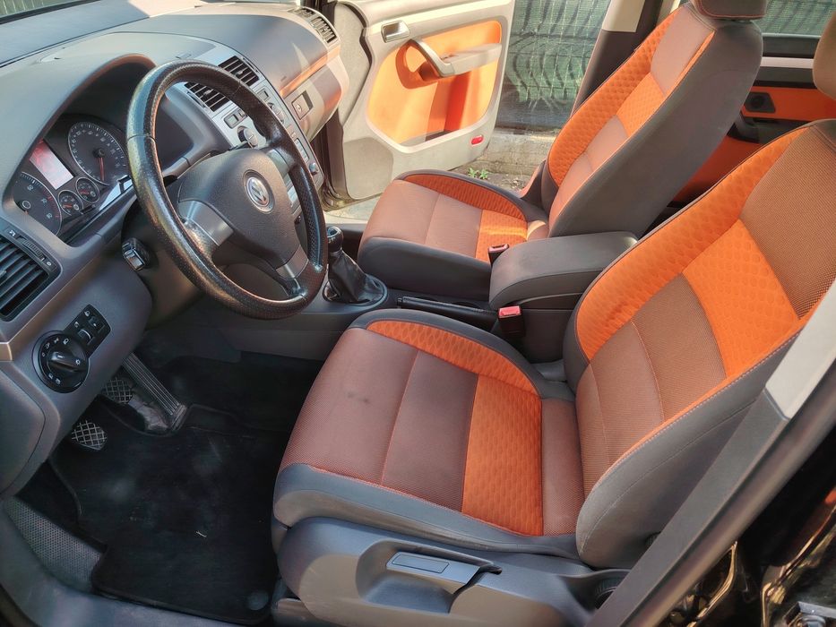 VOLKSWAGEN Touran 2007 — imagine 4