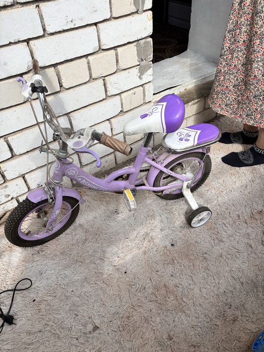 Продам Коляску и велосипед.