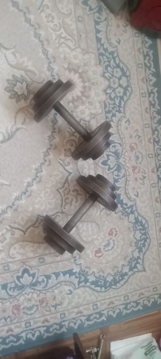 Продам штангу и гантели