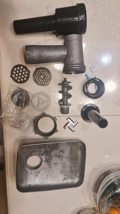 Продам мясорубку б/у