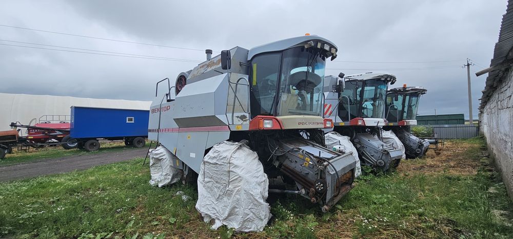 Продам комбаин ВЕКТОР 410