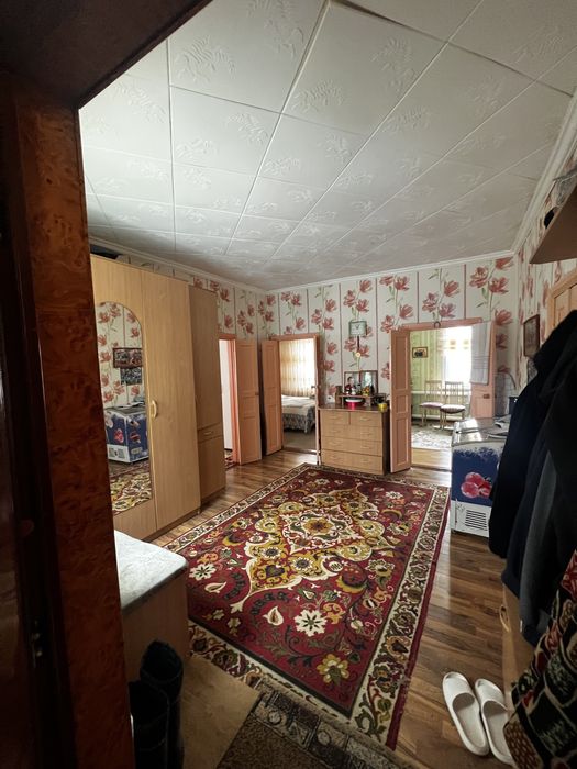 Продам дом в пригороде,с.Петерфельд.