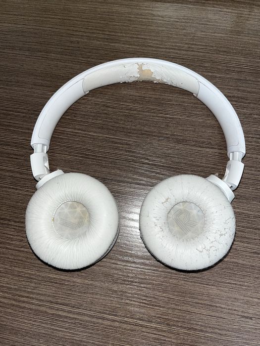 Наушники JBL TUNE520