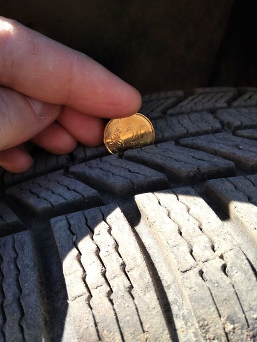 Continental TS 870 P Зимни гуми Континентал 17 цола 215/65