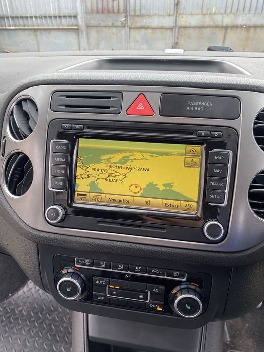 Panou clima climatronic passat b6 b7 cc golf tiguan touran jetta 2010